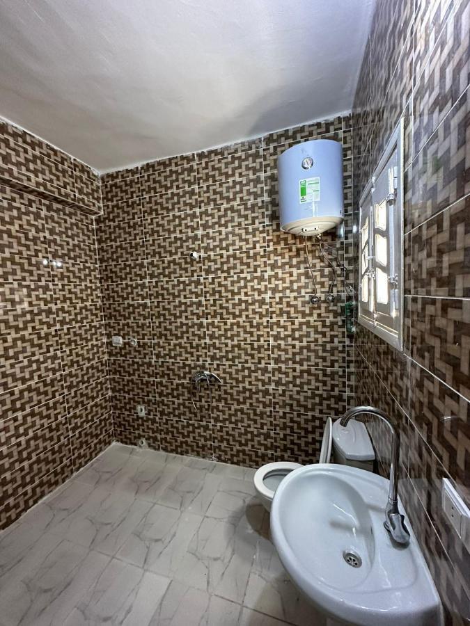 Skylen Hostel Gurdaka Kültér fotó
